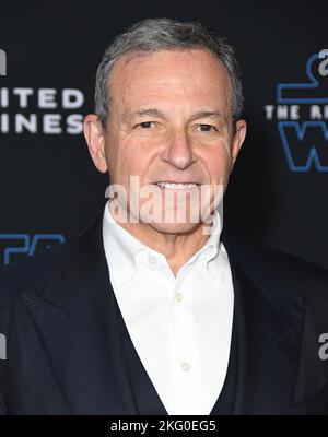 16. Dezember 2019 - Hollywood, Kalifornien - Bob Iger. Disneys „Star Wars: The Rise of Skywalker“-Premiere in Los Angeles fand in Hollywood statt. Foto: Birdie Thompson/AdMedia /MediaPunch Stockfoto