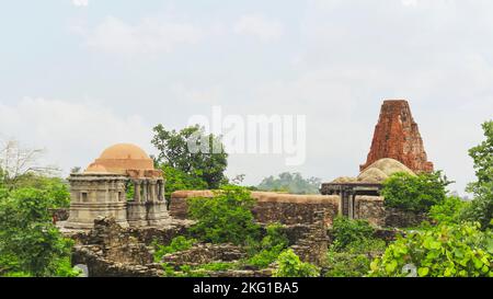 Golerao Gruppe von Tempeln - Jain Tempel, Kumbhalgarh Fort, Rajasthan, Indien. Stockfoto