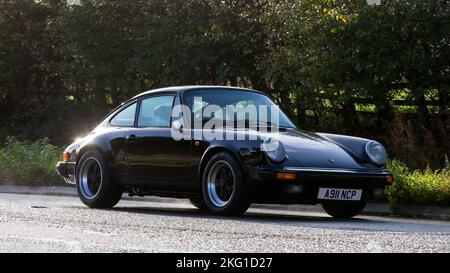 1984 schwarzer 3164-cm3-Porsche 911-Oldtimer Stockfoto