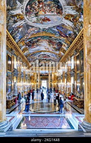 Rom Latium Italien. Colonna Art Gallery im Palazzo Colonna. Die Große Halle Stockfoto