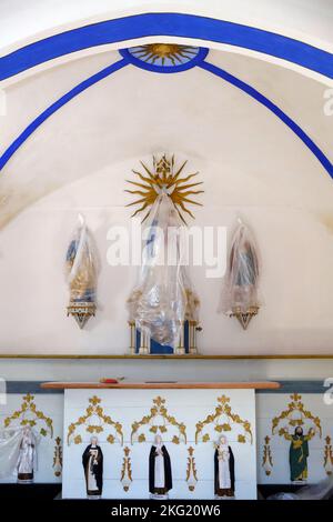 Die barocke Kapelle La Combe wird renoviert. Hauptaltar. Frankreich. Stockfoto