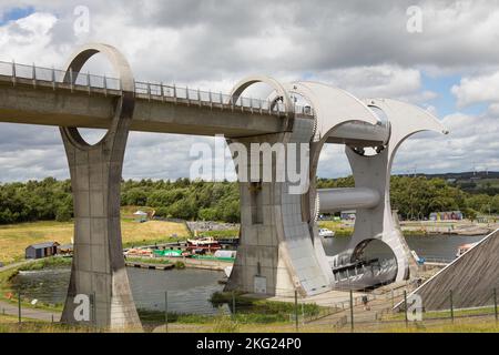 Falkirk Wheel, rotierender Bootslift zwischen Union Canal und Forth und Clyde Canal in Schottland Stockfoto