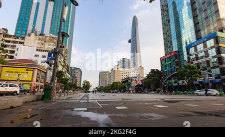 Ho-Chi-Minh-Stadt, Vietnam - 07. November 2022: Der Bitexco Financial Tower ist ein Wolkenkratzer in Ho-Chi-Minh-Stadt oder Saigon in Vietnam. Zweithöchstes Gebäude Stockfoto