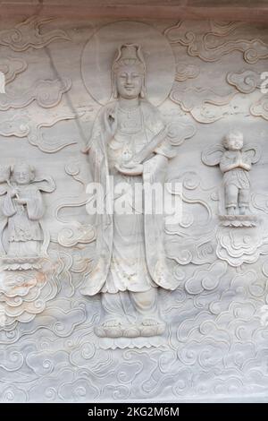 buddhistische Pagode von Linh ung. Avalokitesvara ( Quan am), der Bodhisattva des Mitgefühls oder Göttin der Barmherzigkeit. Danang. Vietnam. Stockfoto