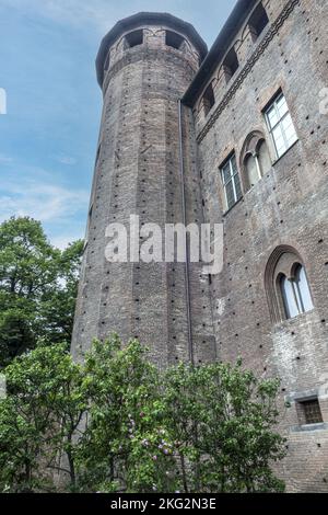 Der Turm des Madama Palastes in Turin Stockfoto