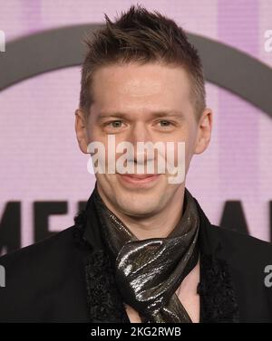 Los Angeles, USA. 20.. November 2022. Tobias Forge of Ghost kommt bei den American Music Awards 2022 an, die am Sonntag, dem 20. November 2022, im Microsoft Theater in Los Angeles, CA, verliehen wurden. (Foto: Sthanlee B. Mirador/Sipa USA) Quelle: SIPA USA/Alamy Live News Stockfoto