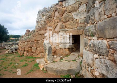 2021. dezember 01 - Europa; Italien, Sardinien, Sassari, Alghero, Palmavera Nuraghendorf aus dem 15.. Jahrhundert v. Chr. Stockfoto