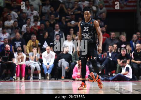 Belgrad, Serbien, 17.. November 2022. Yves Pons von LDLC Asvel Villeurbanne reagiert während des EuroLeague-Spiels der Turkish Airlines 2022/2023 zwischen Crvena Zvezda mts Belgrade und LDLC Asvel Villeurbanne in der Aleksandar Nikolic Hall in Belgrad, Serbien. 17. November 2022. Kredit: Nikola Krstic/Alamy Stockfoto