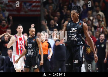 Belgrad, Serbien, 17.. November 2022. Yves Pons von LDLC Asvel Villeurbanne reagiert während des EuroLeague-Spiels der Turkish Airlines 2022/2023 zwischen Crvena Zvezda mts Belgrade und LDLC Asvel Villeurbanne in der Aleksandar Nikolic Hall in Belgrad, Serbien. 17. November 2022. Kredit: Nikola Krstic/Alamy Stockfoto