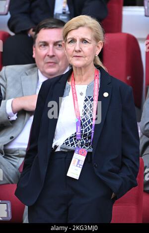 Debbie Hewitt, Vorsitzende des Verbands, nimmt am 21. November 2022 im Al Khalifa-Stadion in Doha, Katar, am Spiel zwischen England und Iran der FIFA Fußball-Weltmeisterschaft Katar 2022 Teil. Foto von Laurent Zabulon/ABACAPRESS.COM Stockfoto