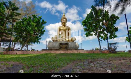 Bild der Budha-Statue im Tsunami Memorial Park in Khao Lak Stockfoto