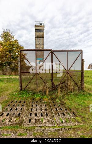 Winter-Entdeckungstour durch die Rhön in der Nähe des Schwarzen Moors - Fladungen - Bayern Stockfoto