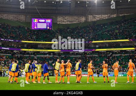 DOHA, KATAR - NOVEMBER 21: Remko Pasveer aus den Niederlanden, Jurrien Timber aus den Niederlanden, Matthijs de Ligt aus den Niederlanden, Virgil van Dijk aus den Niederlanden, Nathan Ake aus den Niederlanden, Stefan de Vrij aus den Niederlanden, Steven Bergwijn aus den Niederlanden, Cody Gakpo aus den Niederlanden, Luuk de Jong aus den Niederlanden, Memphis Depay aus den Niederlanden, Steven Berghuis aus den Niederlanden, Noa lang aus den Niederlanden, Justin Bijlow aus den Niederlanden, Davy Klaassen aus den Niederlanden, Marten de Roon aus den Niederlanden, Tyrell Malacia aus den Niederlanden, Daley Blind aus den Niederlanden Stockfoto