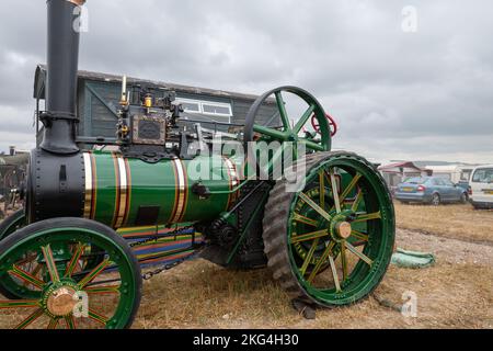 Tarrant Hinton.Dorset.Vereinigtes Königreich.August 25. 2022.Ein restaurierter Wallis und Steevens Zugmotor ist auf der Great Dorset Steam Fair zu sehen Stockfoto