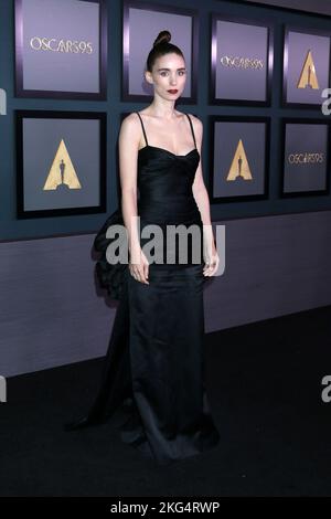 Rooney Mara bei der Ankunft für die Academy of Motion Picture Arts and Sciences 13. Governors Awards - Teil 2, Fairmont Century Plaza Hotel, Los Angeles, CA 19. November 2022. Foto: Priscilla Grant/Everett Collection Stockfoto