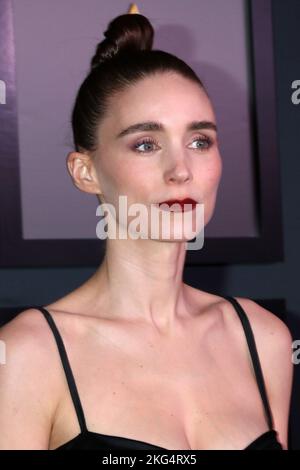 Rooney Mara bei der Ankunft für die Academy of Motion Picture Arts and Sciences 13. Governors Awards - Teil 2, Fairmont Century Plaza Hotel, Los Angeles, CA 19. November 2022. Foto: Priscilla Grant/Everett Collection Stockfoto
