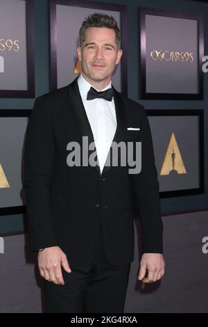 Luke Macfarlane bei der Ankunft für die Academy of Motion Picture Arts and Sciences 13. Governors Awards - Teil 2, Fairmont Century Plaza Hotel, Los Angeles, CA 19. November 2022. Foto: Priscilla Grant/Everett Collection Stockfoto