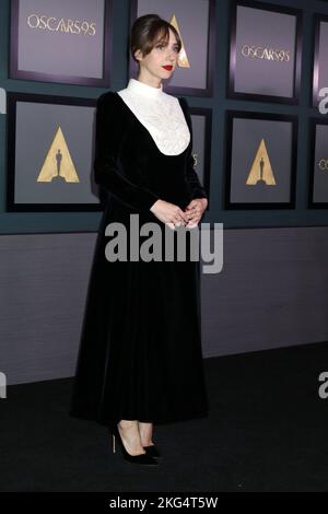 Zoe Kazan bei der Ankunft für die Academy of Motion Picture Arts and Sciences 13. Governors Awards - Teil 2, Fairmont Century Plaza Hotel, Los Angeles, CA 19. November 2022. Foto: Priscilla Grant/Everett Collection Stockfoto