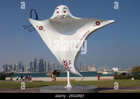 Doha, Katar, 21.. November 2022. La'ebb in der Corniche. Stockfoto