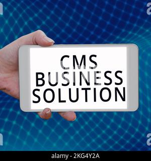 Textunterschrift zur Präsentation der CMS-Geschäftslösung. Konzept, das Softwareanwendungen zum Erstellen und Verwalten von Websites verwendet Stockfoto