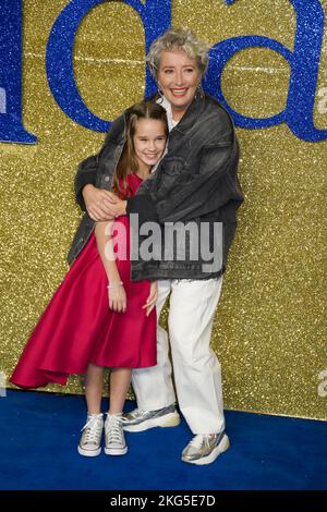 London, Großbritannien. 21.. November 2022. London, Großbritannien. Alisha Weir, Emma Thompson. Matilda : The Musical UK Gala Screening, Curzon, Mayfair. Kredit: michael melia/Alamy Live Nachrichten Stockfoto