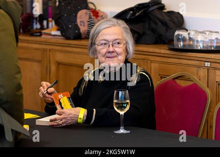 Lady Brenda Hale auf dem Cambridge Literary Festival in der Cambridge Union Stockfoto