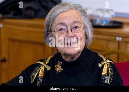 Lady Brenda Hale auf dem Cambridge Literary Festival in der Cambridge Union Stockfoto
