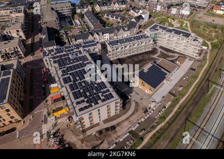 Luftaufnahme der Baustelle Ubuntuplein in Stadtentwicklung Immobilien-Investitionsprojekt in neuen Noorderhaven Nachbarschaft. Stockfoto