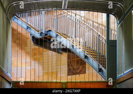 Treppe zum Elbtunnel in Hamburg, Deutschland Stockfotografie Alamy