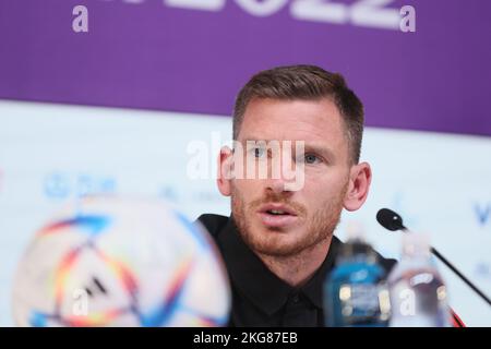 Doha, Katar. 22.. November 2022. Der belgische Jan Vertonghen, aufgenommen während einer Pressekonferenz der belgischen Fußballnationalmannschaft der Roten Teufel, am Dienstag, den 22. November 2022, im Qatar National Convention Center QNCC in Doha, Bundesstaat Katar. Die Red Devils bereiten sich auf ihr erstes Spiel gegen Kanada in der Gruppe F der FIFA-Weltmeisterschaft 2022 in Katar vor. BELGA FOTO BRUNO FAHY Quelle: Belga Nachrichtenagentur/Alamy Live News Stockfoto