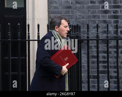 Downing Street, London, Großbritannien. 22.. November 2022. Der Chefsekretär des Finanzministeriums, John Glen, trifft zur Kabinettssitzung in der Downing Street Nr. 10 ein. Quelle: Uwe Deffner/Alamy Live News Stockfoto