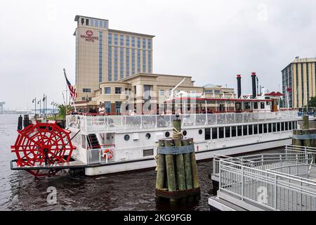 Portsmouth Virginia, Kolonialgeschichte, Elizabeth River Water, North Landing, Carrie B 19. Jahrhundert Mississippi River Wasserboot Replik, Renaissance, Hotel h Stockfoto