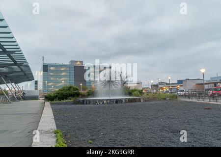 Kopenhagen, Dänemark - 27. Juli 2022: Blick auf den Flughafen Kopenhagen. Stockfoto