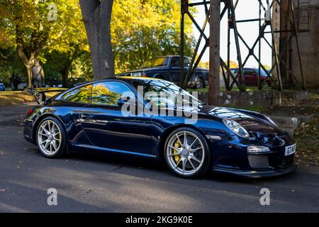 2010 Porsche 911 GT3 ‘G7 MXT’ auf der Oktober Scramble im Bicester Heritage Center am 9.. Oktober 2022 zu sehen Stockfoto