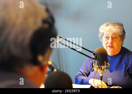 3. Oktober 2016, Ciudad AutÃ³noma de Buenos Aires, Argentinien: Hebe MarÃ-a Pastor de Bonafini (Ensenada, 4. Dezember 1928-La Plata, 20. November 2022), Besser bekannt als Hebe de Bonafini, war eine argentinische Aktivistin, Mitbegründerin des Vereins Mütter der Plaza de Mayo, einer Organisation von Müttern von Gefangenen, die während der letzten zivil-militärischen Diktatur, die Argentinien zwischen 1976 und 1983 regierte, und der Mütter der Plaza de Mayo Foundation verschwanden. (Bild: © Maximiliano Ramos/ZUMA Press Wire) Stockfoto