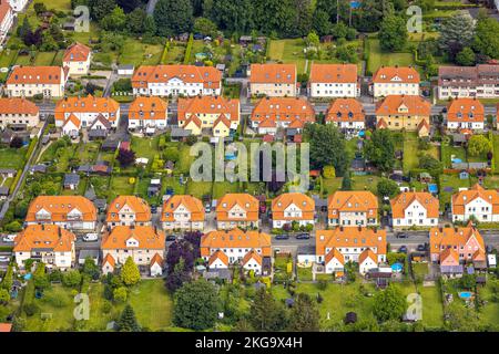 Luftaufnahme, Arbeiterwohnsiedlung zwischen Herenfridstraße und Meister-Conrad-Straße mit roten Dächern, Soest, Soester Boerde, Nordrhein-Westfalen, Stockfoto