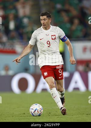 DOHA - Katar, 22/11/2022, Robert Lewandowski von Polen während des FIFA-Weltmeisterschafts-Katar-2022-Spiels Gruppe C zwischen Mexiko und Polen im 974 Stadium am 22. November 2022 in Doha, Katar. AP | niederländische Höhe | MAURICE AUS STEIN Stockfoto