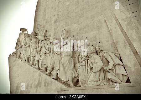 Padrão dos Descobrimentos/ Denkmal der Entdeckungen am nördlichen Ufer des Tejo in Belém, Lissabon, Portugal 2022 Stockfoto