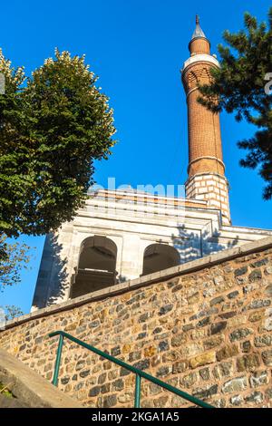 Bayezid I Moschee, eine historische Moschee in Bursa, Türkei, Teil des großen Komplexes, der von der osmanischen Sultanin Bayezid I zwischen 1391 und 1395 erbaut wurde Stockfoto