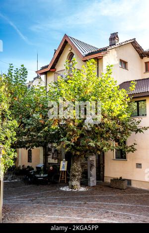 Außenansicht des Museums Hermann Hesse in Montagnola, einem Schweizer Dorf in der Gemeinde Collina d'Oro, Kanton Tessin, Schweiz Stockfoto