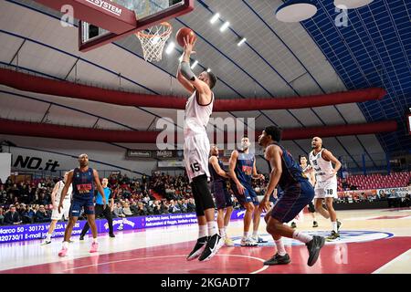 Taliercio Palasport, Venedig, Italien, 22. November 2022, Benas Griciunas (7bet-Lietkabelis Panevezys) während Umana Reyer Venice gegen 7bet-Lietkabelis Panevezys) - Basketball EuroCup Championship Stockfoto