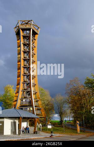 Saale Tower, Saale, Saale Valley, Green Belt, Thüringer Schiefergebirge Upper Saale Naturpark, Thüringen, Deutschland, Europa Stockfoto