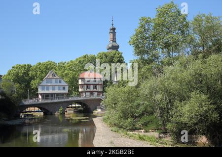 Historische Brückenhäuser auf der Brücke über die nahe, Fluss, Wahrzeichen, Bad Kreuznach, Rheinland-Pfalz, Deutschland, Europa Stockfoto