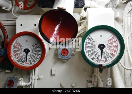 Maschinentelegramme in einem U-Boot in Kiel, Schleswig-Holstein, Deutschland, Europa Stockfoto