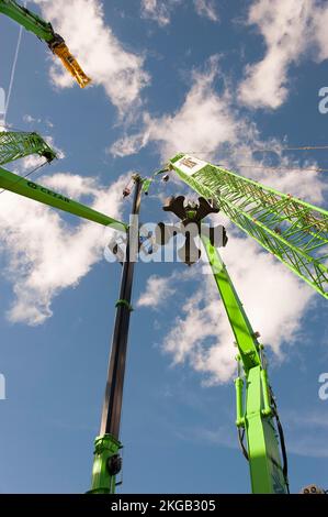 Krane aller Art, Bauma 2022, weltweit größte Baumaschinenmesse, München, Bayern Stockfoto