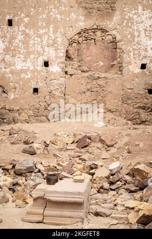 Ruinen der verlassenen Bergbaustadt San Antonio de Lipez in den bolivianischen Hochebenen, Provinz Sur Lipez, Bolivien Stockfoto