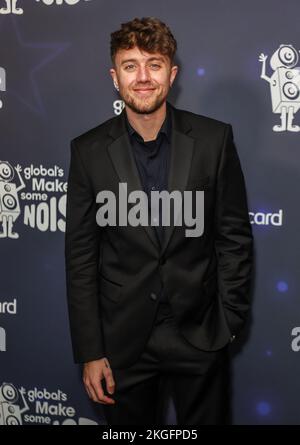 London, Großbritannien. 22.. November 2022. Roman Kemp besucht Global's Make some Noise Night 2022 im Londoner Hotel in London. (Foto: Brett Cove/SOPA Images/Sipa USA) Guthaben: SIPA USA/Alamy Live News Stockfoto