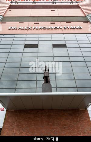 Sir Alex Ferguson Statue von Philip Jackson im Old Trafford Stadion von Manchester United Stockfoto