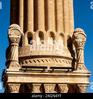 Türkei, Mardin, Minarett der Şehidiye Moschee Stockfoto
