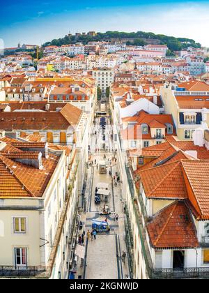 Blick auf das historische Stadtzentrum, Elevador de Santa Justa, Baixa, das historische Zentrum von Lissabon, Portugal, Europa Stockfoto